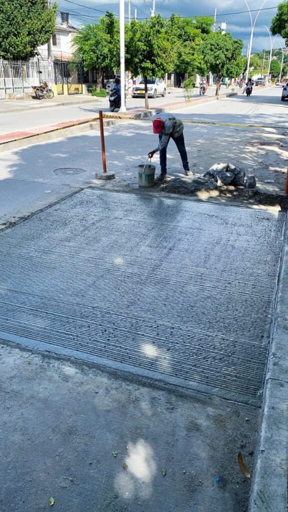 Entérese, quién tiene que pagar las correcciones de la avenida del Río