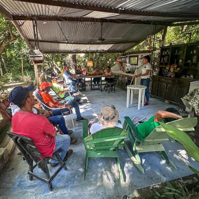 ¿Cómo contribuye al ambiente el Proyecto Comunidades Sostenibles?