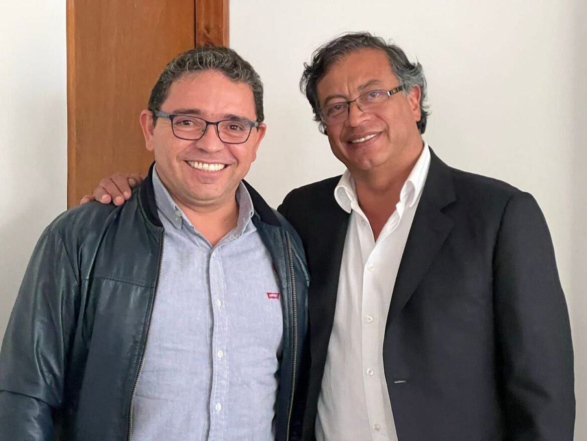 Rafael Alejandro Martínez y Gustavo Petro