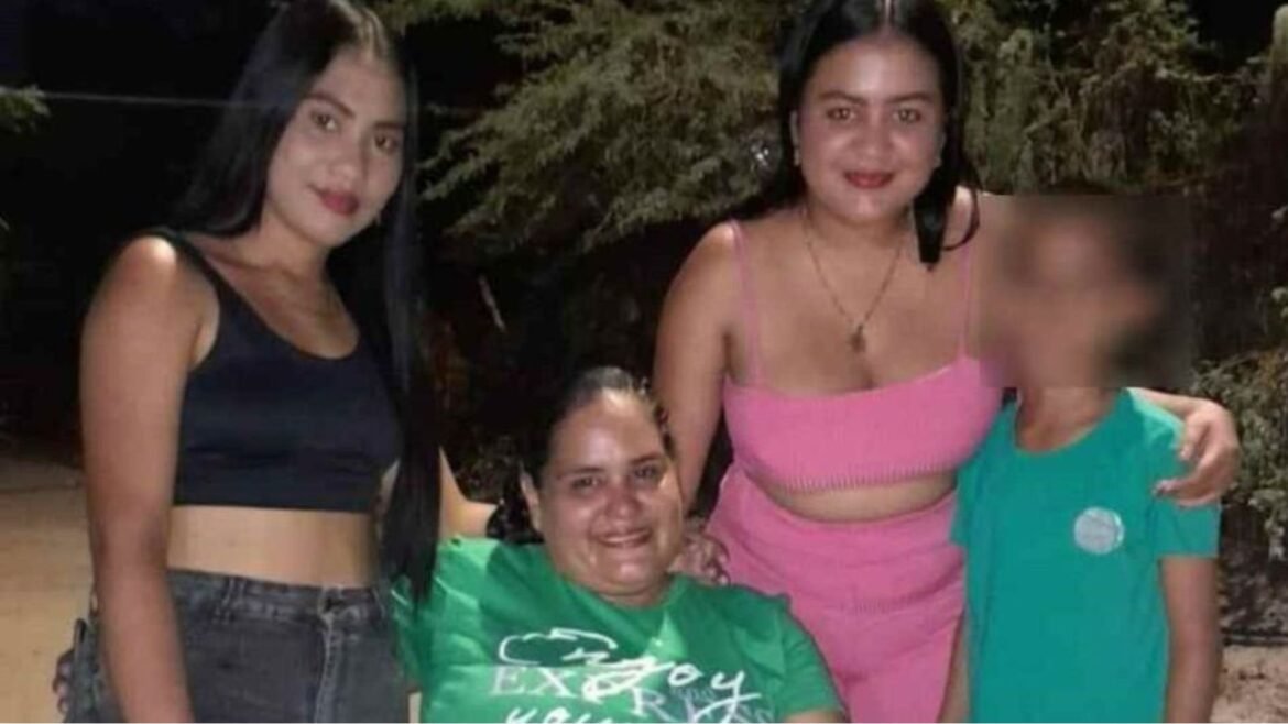 Sindry Mugno y sus hijas Betsy Liliana y Michel Vergara Mugno