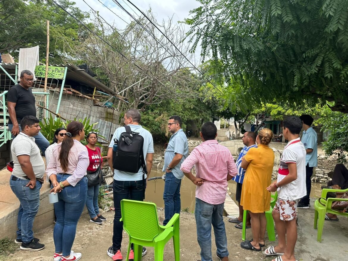 Visita al barrio Villa Leidy en Gaira Santa Marta
