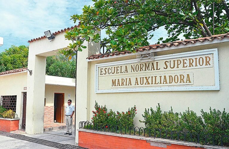 10 colegios públicos que evidenciaron aumento en las pruebas Saber 11°