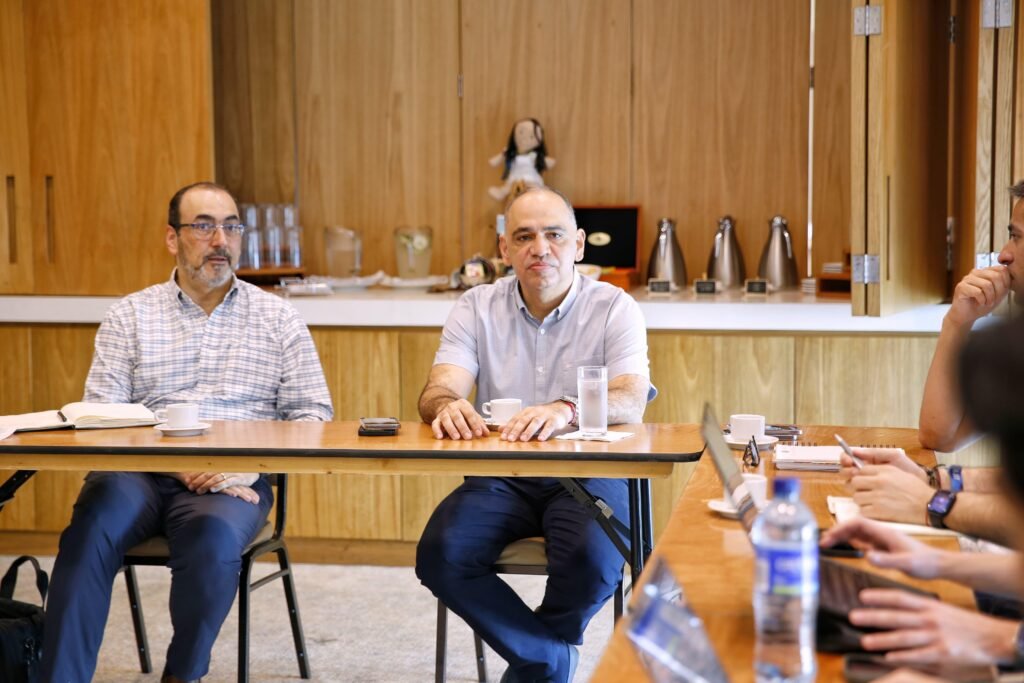 Estos son los tres compromisos que Díaz Granados le prometió a Pinedo