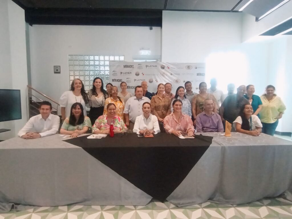 Revista Miradas ilumina los 500 años de Santa Marta