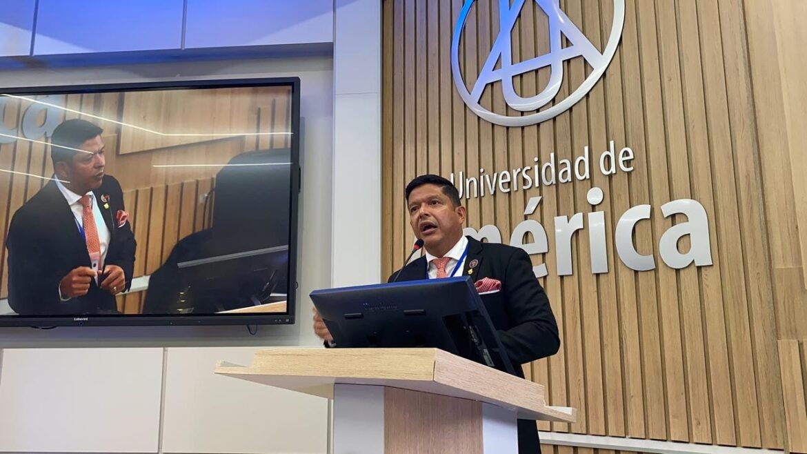 Pablo Vera Pablo Vera Salazar asume la presidencia del Comité Técnico Andino de Acreditaciones