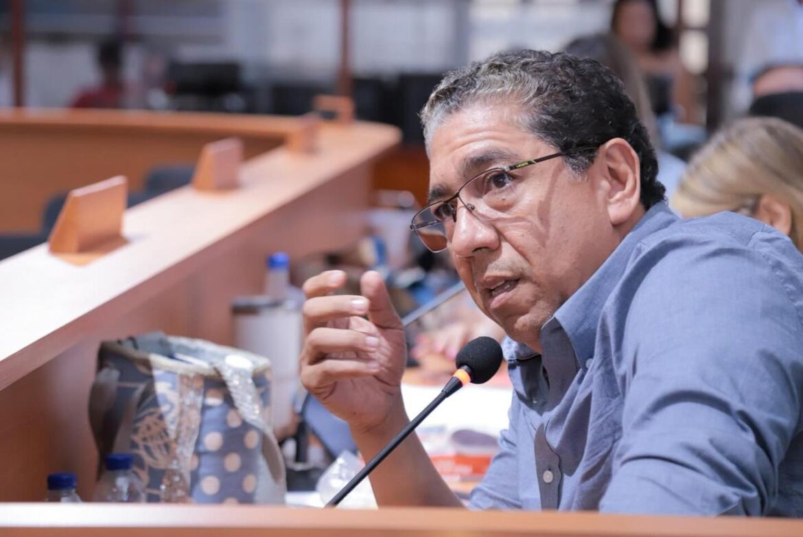 Decisión judicial de primera instancia pone en jaque a Rafael Emilio Noya García.