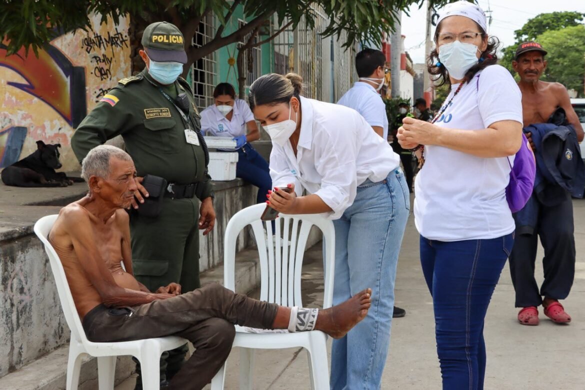 habitantes de calle Santa Marta reforzó con una estrategia en terreno, la atención a habitantes de calle.