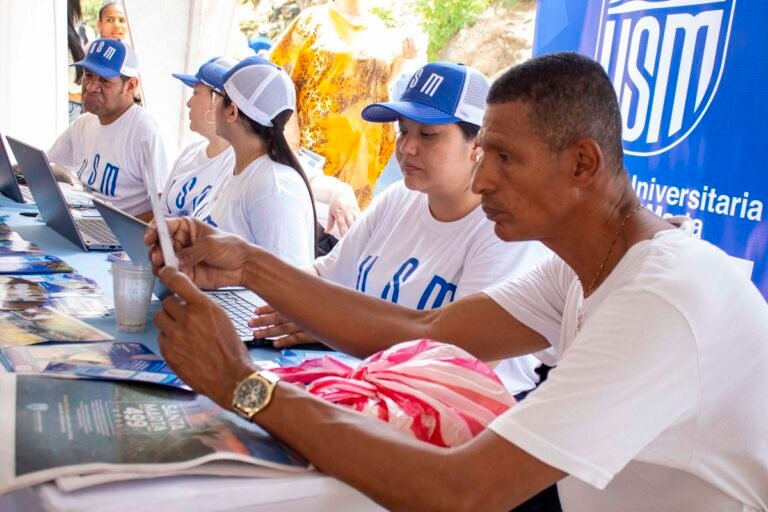 Alcaldía pone en marcha la Institución Universitaria de Santa Marta- USM