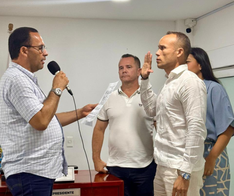 Concejo de Santa Marta reelige a Jorge Manosalva como secretario