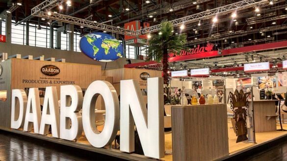 Daabon, galardonado por SPOTT como líder mundial en sostenibilidad, fortalece su reputación y promueve agroindustria sostenible.