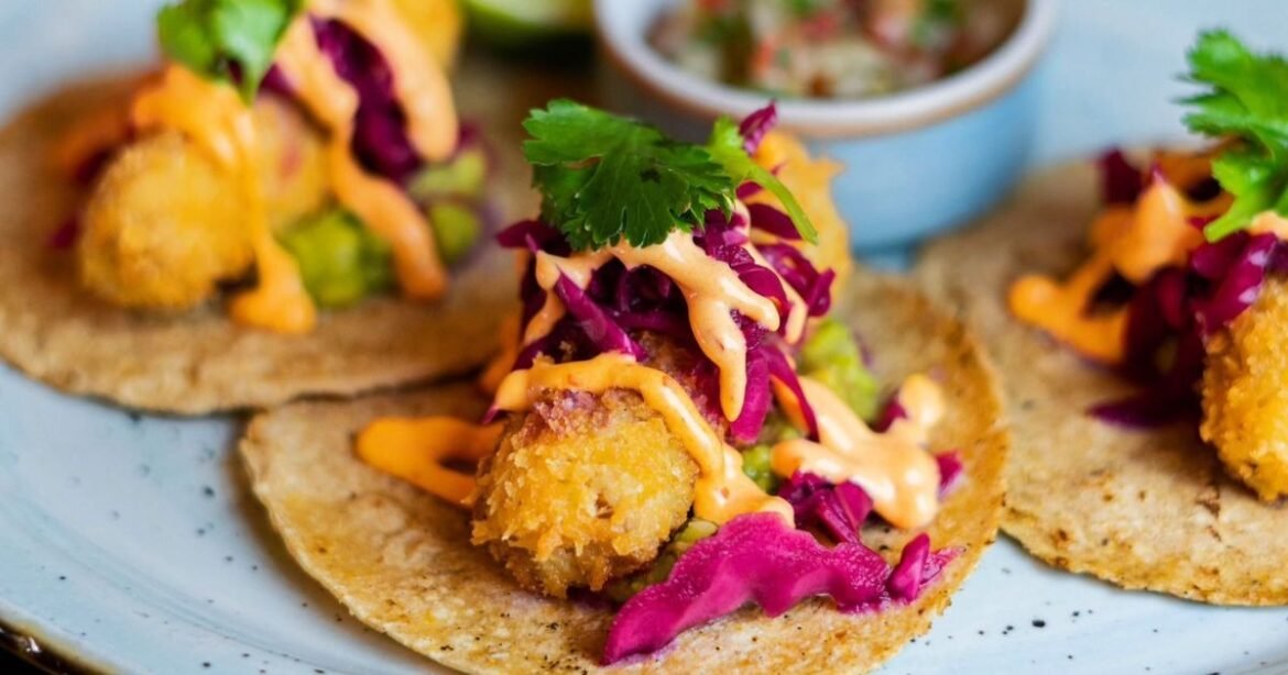 RESTAURANTES SANTA MARTA Conoce 7 restaurantes en Santa Marta que combinan tradición local y técnicas internacionales.