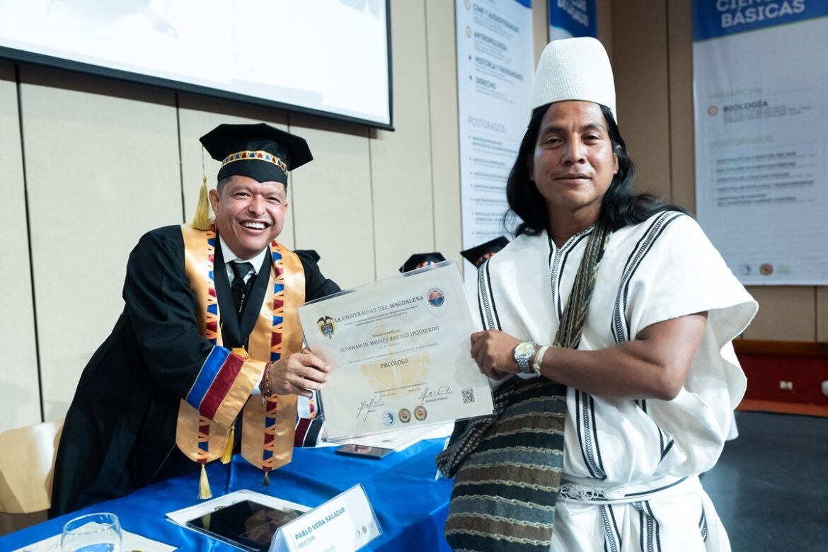 PRIMER.ARHUACO.PSICÓLOGO.1 Seyawawin Racigo, primer psicólogo arhuaco de Unimagdalena