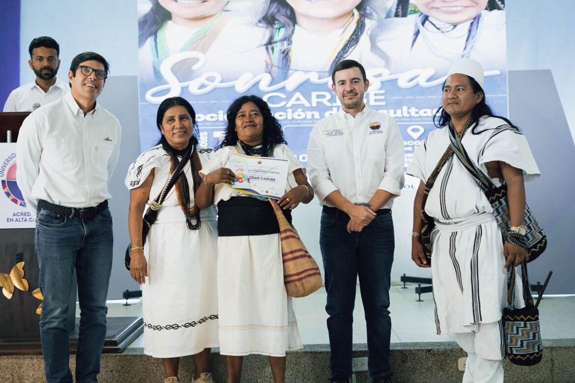 SONRISAS.CARIBE.2 A través del proyecto ‘Sonrisas Caribe’, 431 personas de las etnias Kogui, Wiwa y Arhuaca, recibieron atención.