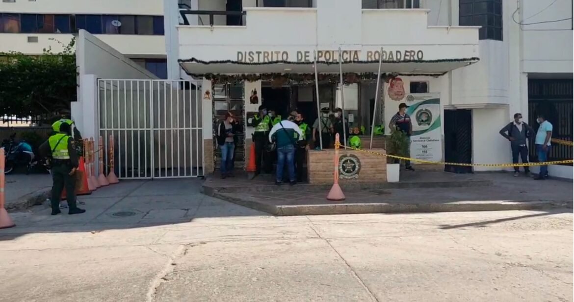 estación de Policía en El Rodadero estación de Policía en El Rodadero