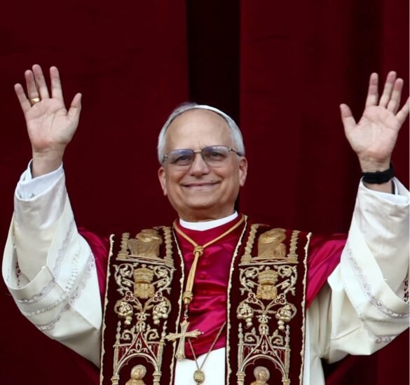 El nuevo líder de la Iglesia Católica, Robert Prevost vivió 40 años en Perú, habla español con fluidez y representa una fuerte conexión con América Latina.