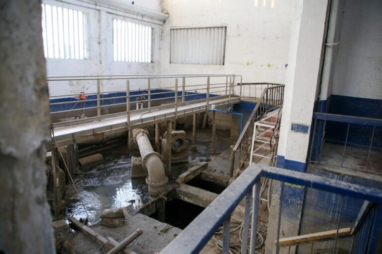 “No más excusas”: Alcalde de Santa Marta exige acciones inmediatas a Essmar por crisis sanitaria