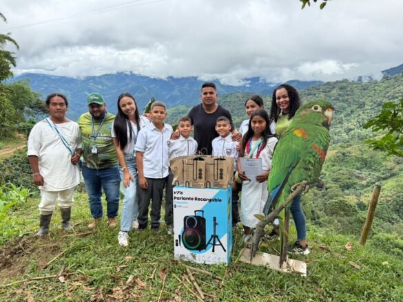 La creatividad y el amor por la naturaleza brillaron en el concurso “Cómics con Alas: Las Aventuras de la Lora Serrana”, impulsado por Corpamag y ProCAT Colombia.