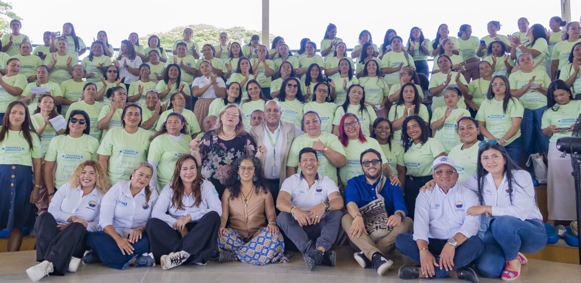 Con gratitud, esperanza y compromiso, madres comunitarias inician su camino universitario, fortaleciendo su labor con los niños y niñas
