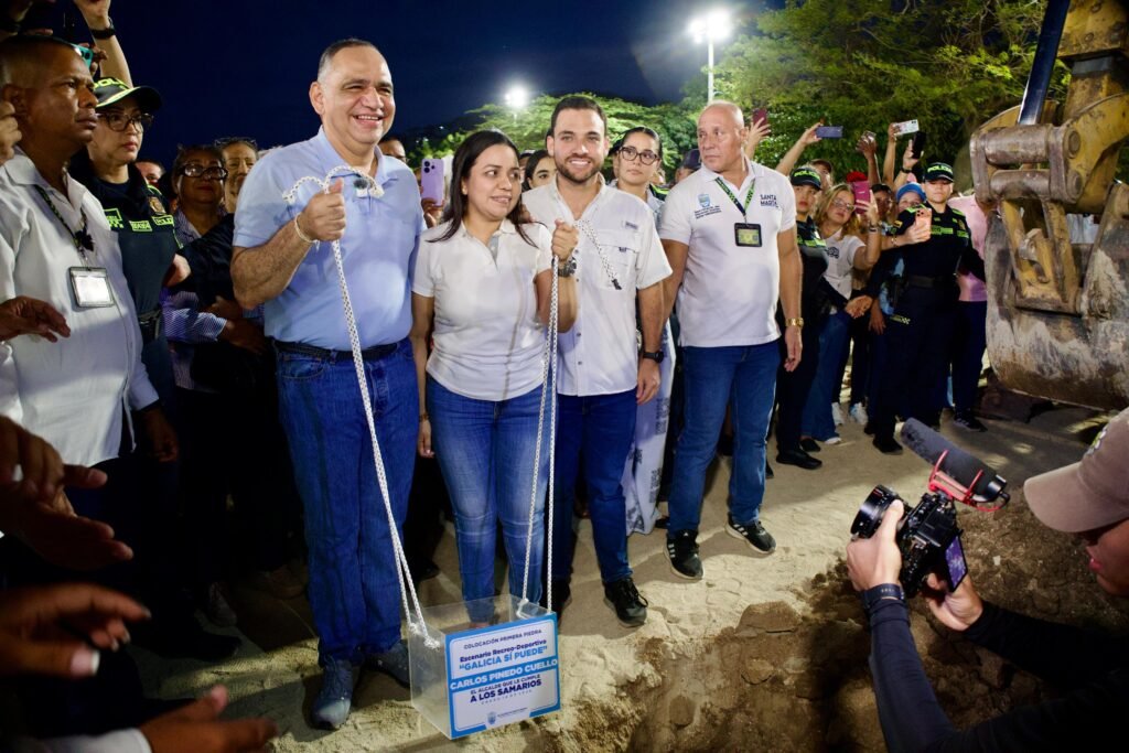 Alcalde Pinedo instaló la primera piedra del escenario recreodeportivo ‘Galicia Sí Puede’