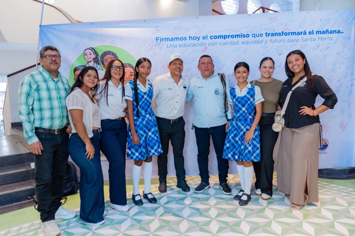 El rector Pablo Vera Salazar lidera la hoja de ruta que transformará la calidad educativa de Santa Marta para la próxima década.