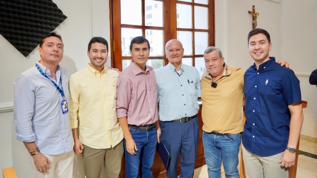 El legado de Luis Eduardo Pinzón Alvarado se mantiene vigente con tres generaciones al frente de Indurod, durante el reconocimiento otorgado por la Asamblea Departamental del Magdalena.