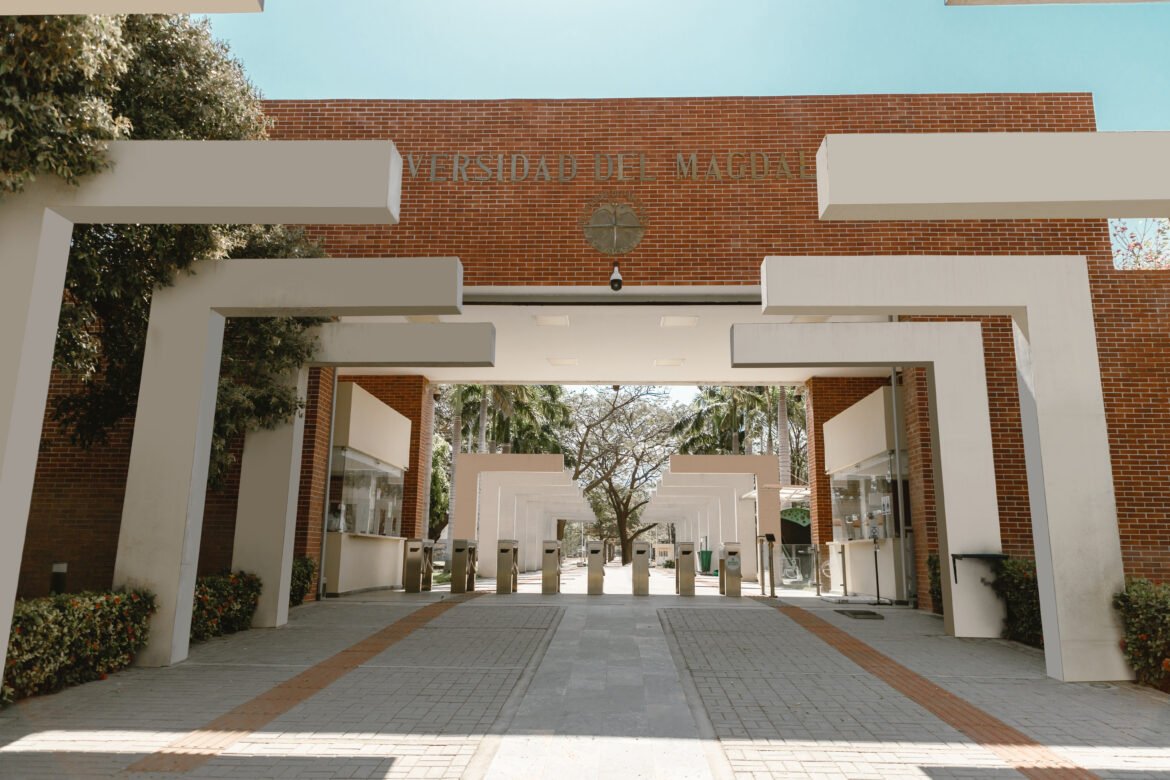 Universidad del Magdalena emite comunicado de rectificación por orden judicial sobre caso Francisco De La Hoz Rodríguez