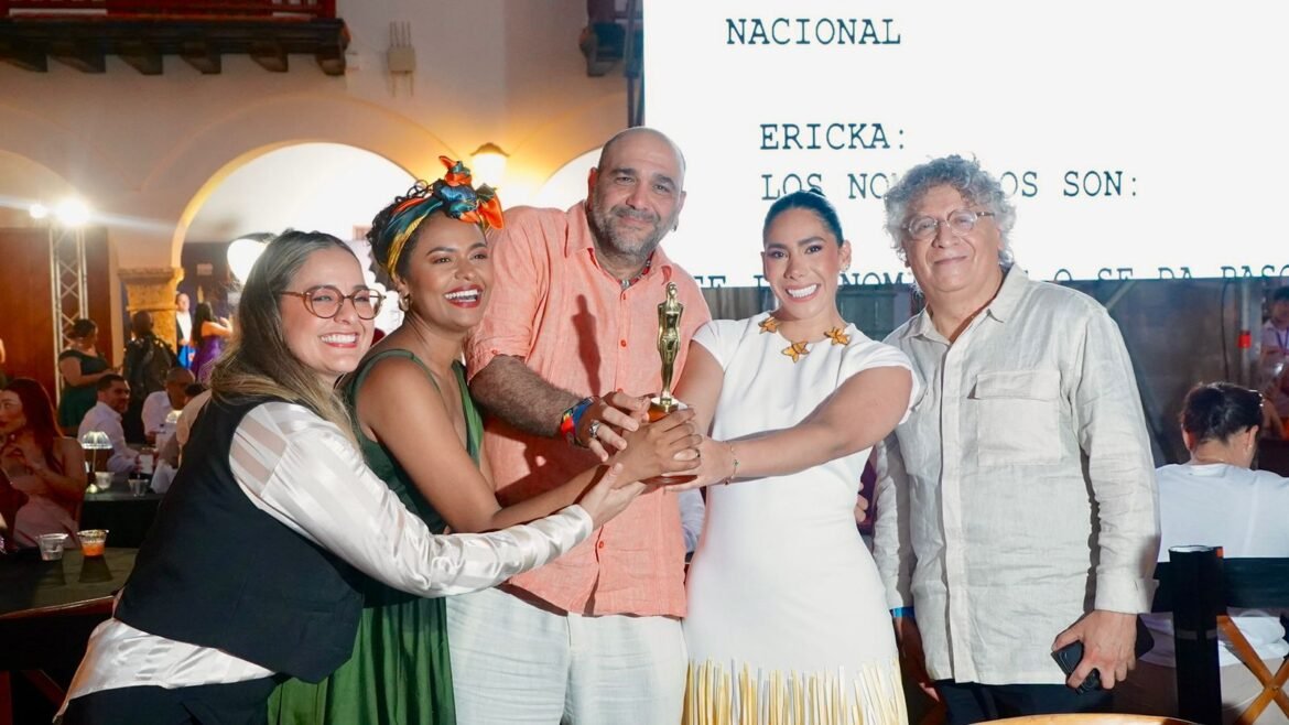 La Universidad del Magdalena fue reconocida en los Premios India Catalina por su producción ‘Bollo tres puntá’, destacando el talento del Caribe en la industria nacional.