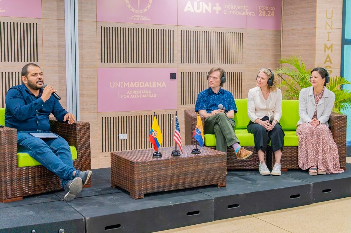 Simposio internacional sobre ciencia de datos reunió a expertos y estudiantes en Unimagdalena, fortaleciendo su proyección académica.