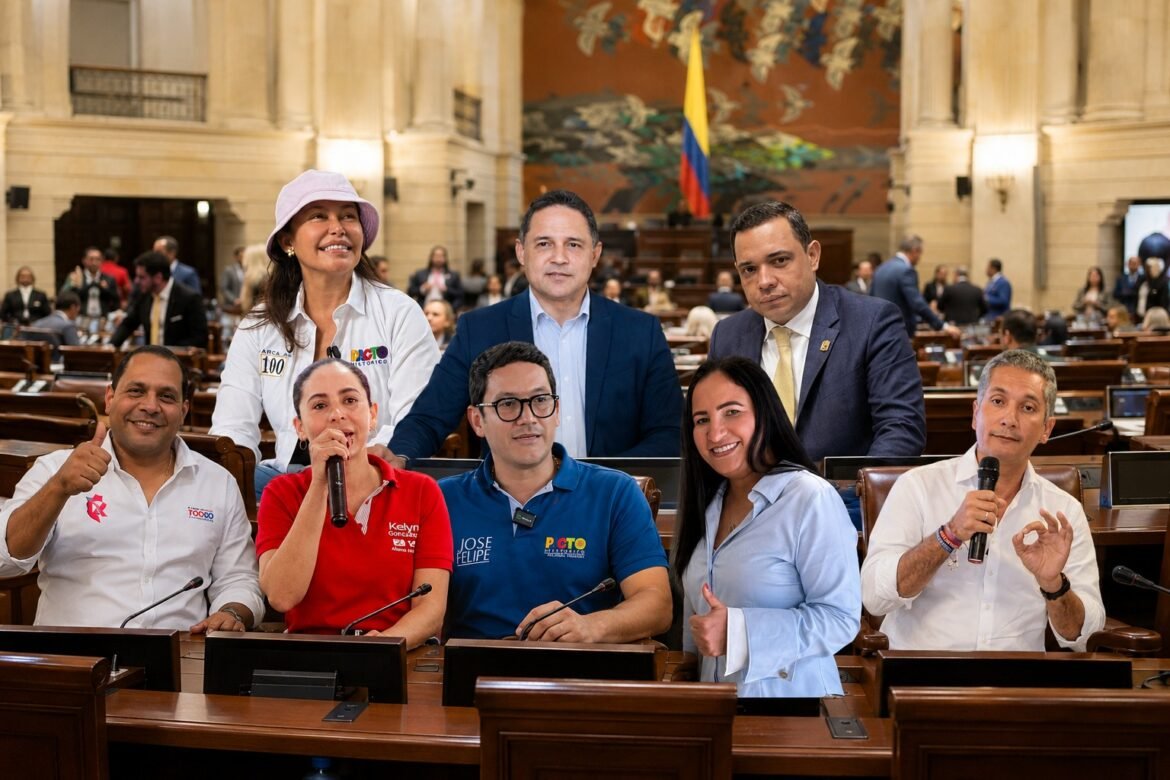 Los congresistas magdalenenses Honorio Henríquez, Carmen Patricia Caicedo, Ingrid Aguirre, Fabián Castillo, Holmes Echeverría, Eduardo Díaz Granados, Jorge Benedetti y José Luis Pinedo llegan al nuevo Congreso con agendas centradas en seguridad, infraestructura, agua potable, desarrollo rural, salud, educación y reactivación económica, temas que marcarán el debate legislativo para el departamento.